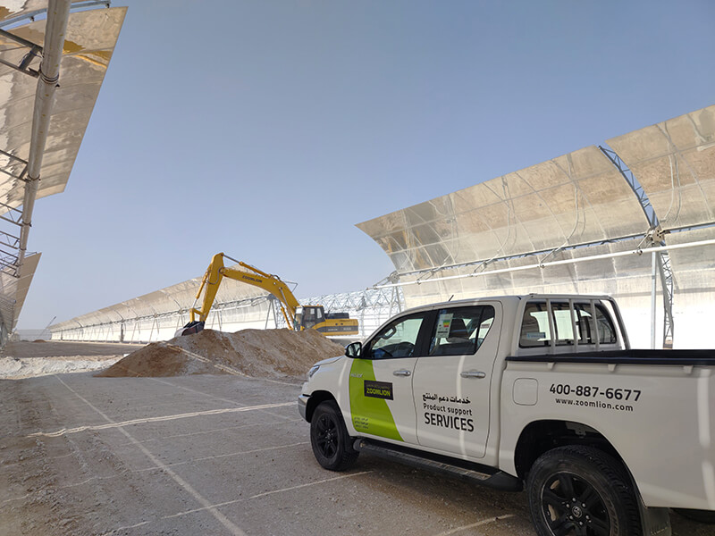 ZOOMLION excavators performing during construction of Dubai's largest solar thermal photovoltaic power plant project!